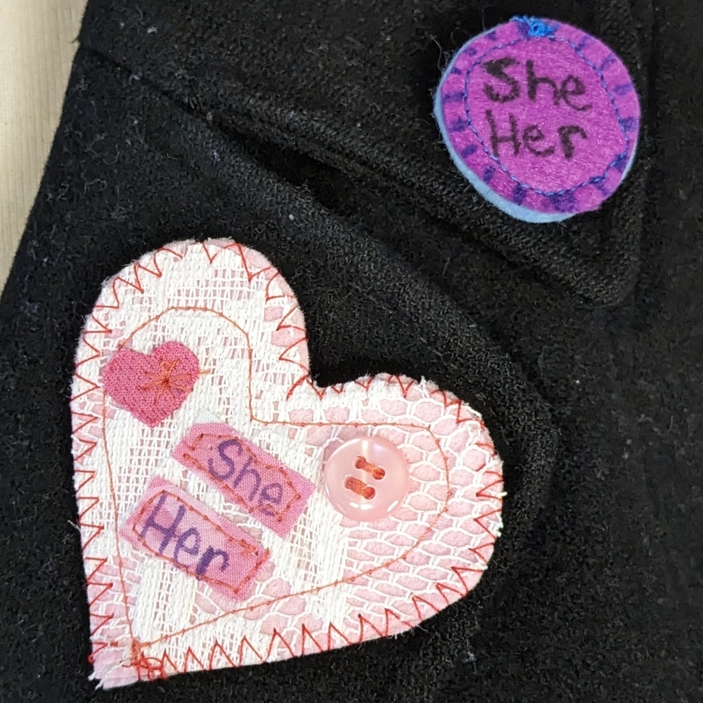 🌈Cute She Her Pronoun Heart Pin Set